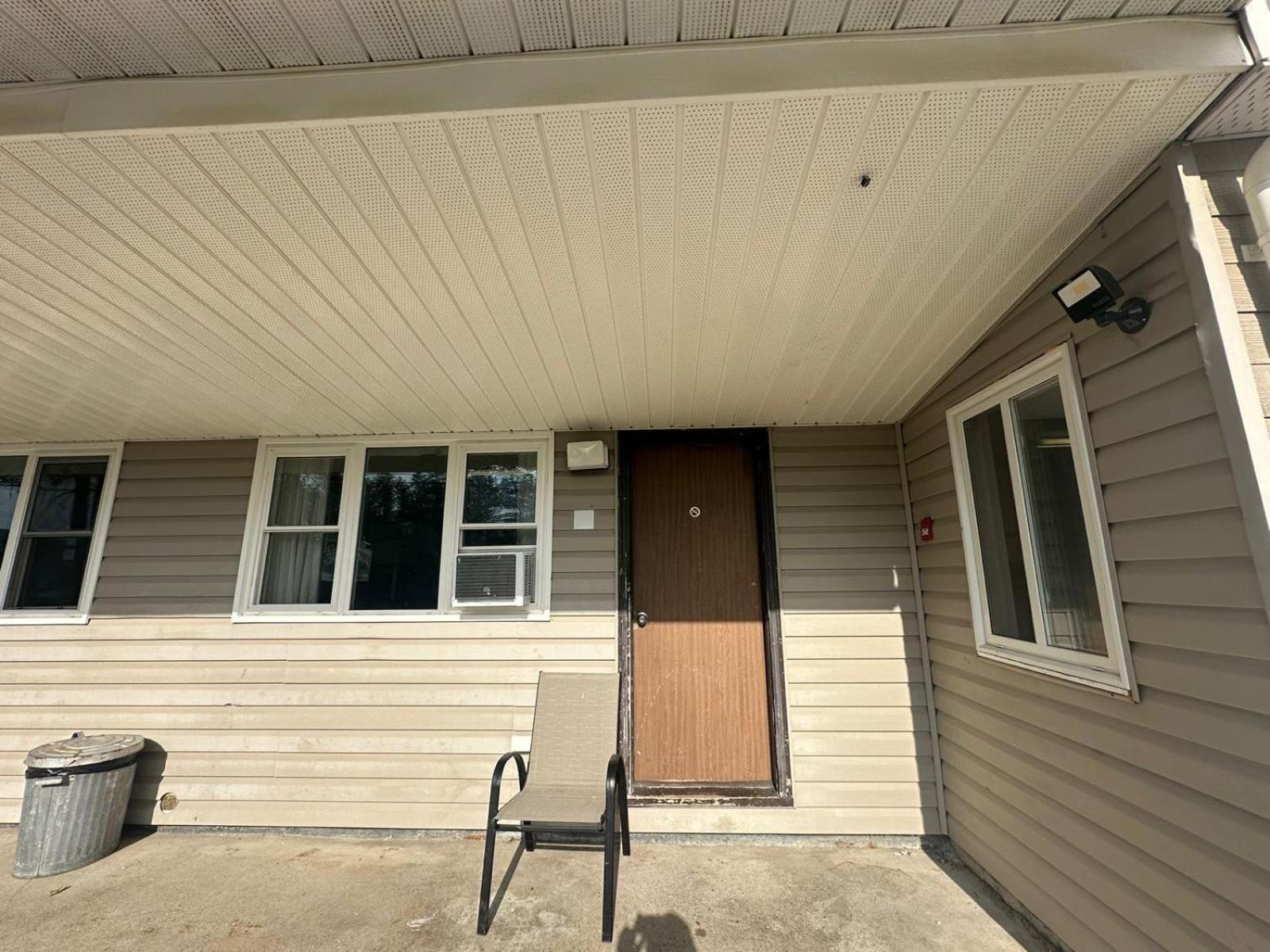 Pine Ridge Motel Timmins Ngoại thất bức ảnh