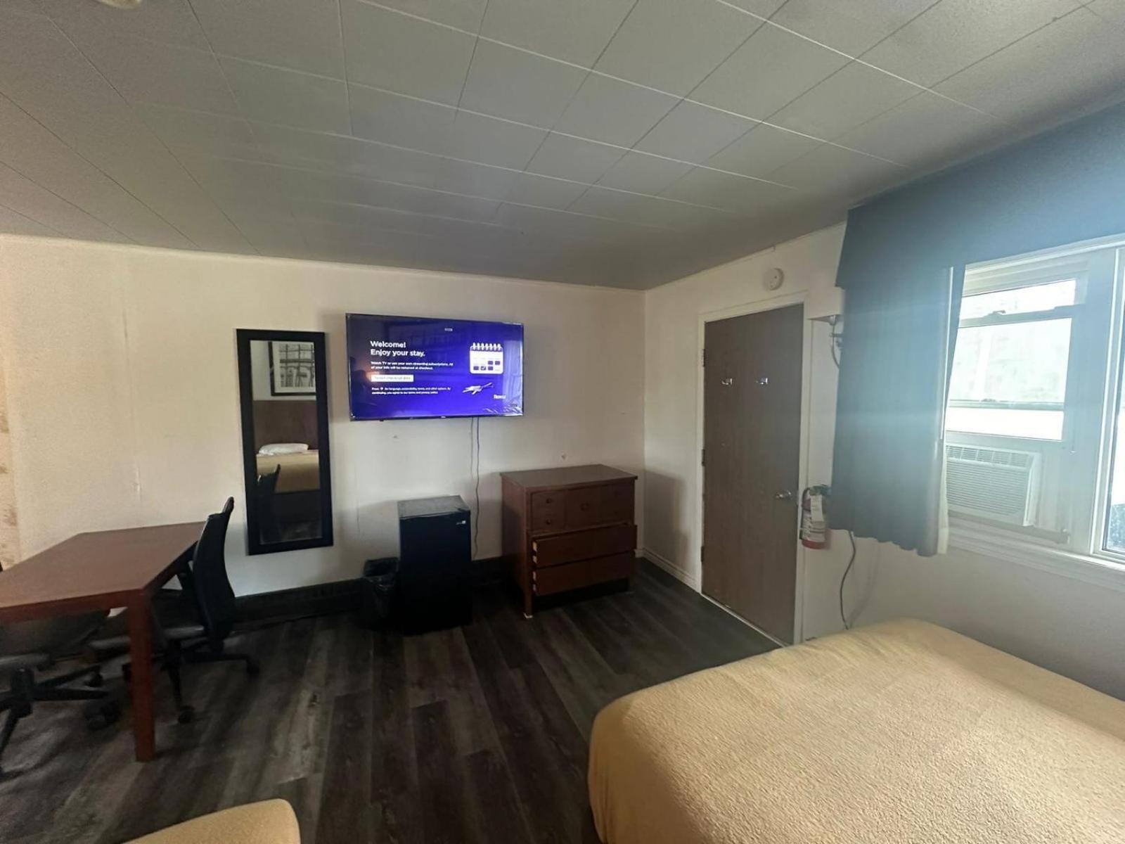 Pine Ridge Motel Timmins Ngoại thất bức ảnh